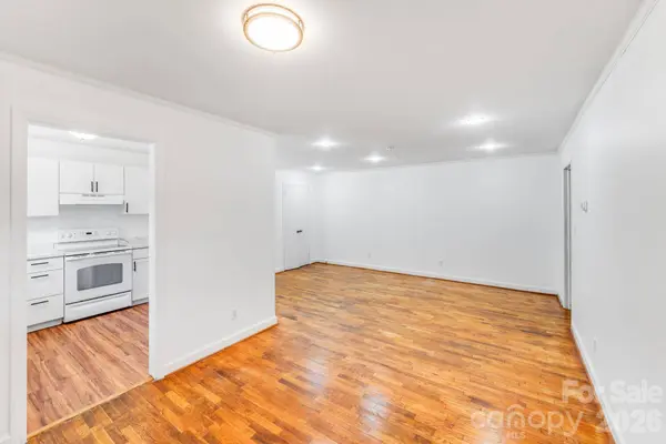 405 W Harvie AVE #A&B, Gastonia, NC 28052