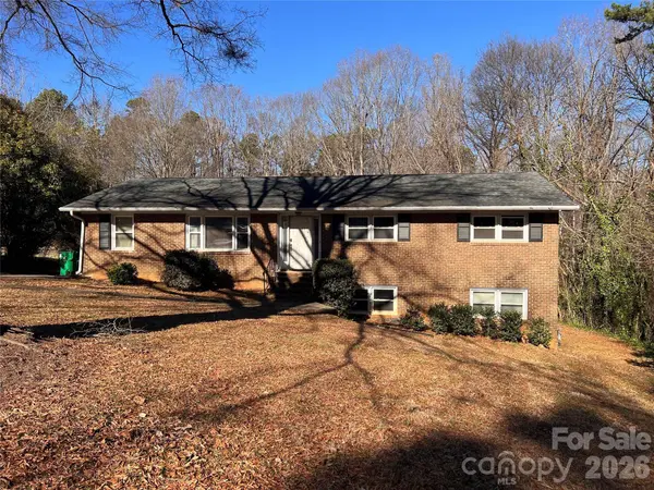7004 Delisa DR, Charlotte, NC 28214
