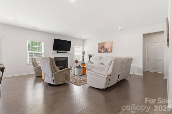 1848 Scarbrough CIR SW, Concord, NC 28025