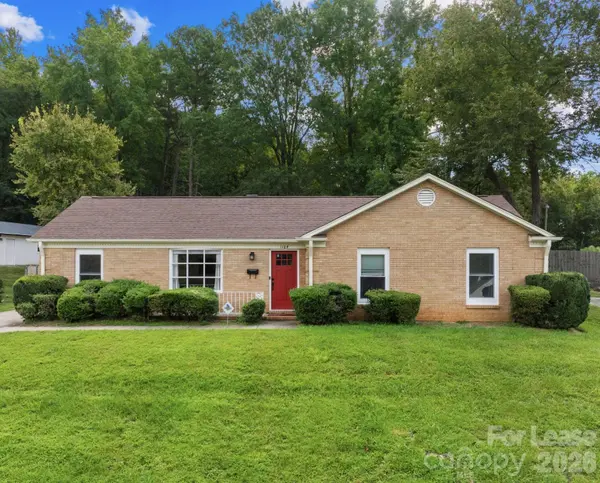 1109 Plumstead RD