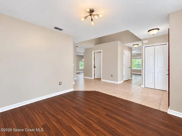4590 Bellaluna DR, West Melbourne, FL 32904