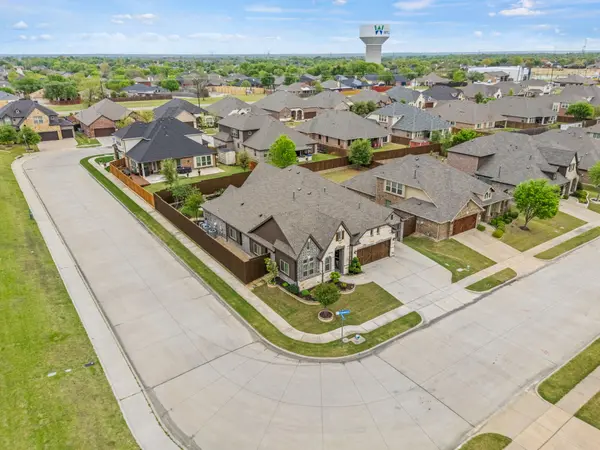 703 Hammond Dr, Wylie, TX 75098-0496