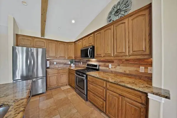 348 Hardwicke Lane, Little Elm, TX 75068