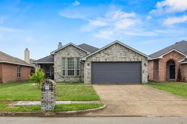 119 Lipan St, Greenville, TX 75402-2807