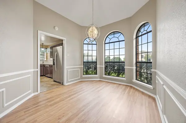 2060 Arbor Creek Dr #B, Carrollton, TX 75010-5069