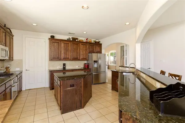 890 Wind Brook Lane, Prosper, TX 75078