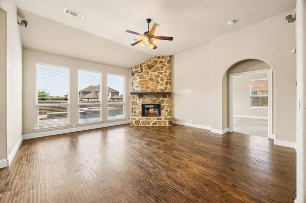 1116 Wedgewood Drive, Forney, TX 75126
