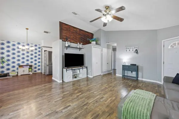 25 Brewster Court, Allen, TX 75002