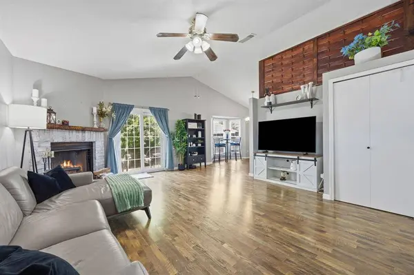 25 Brewster Court, Allen, TX 75002