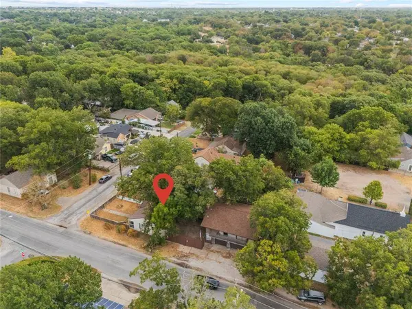 5800 Churchill Avenue, Dallas, TX 75227