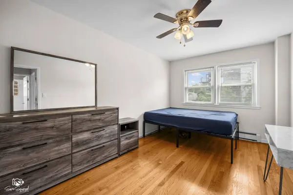 6355 W Addison ST #1-SW, Chicago, IL 60634