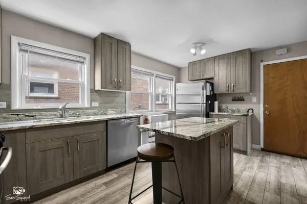 6355 W Addison ST #1-SW, Chicago, IL 60634