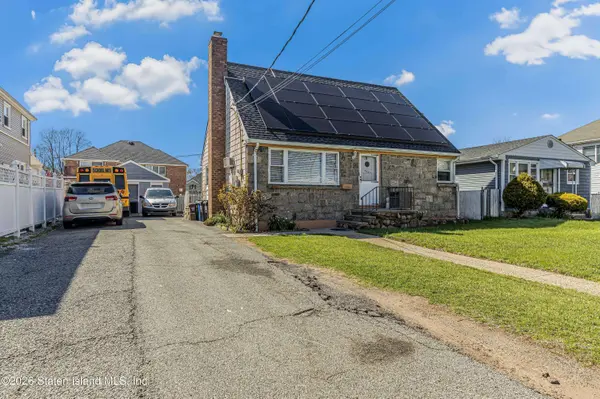 352 Stewart AVE, Staten Island, NY 10314
