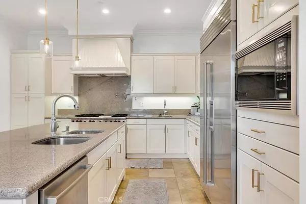 12356 Longacre, Granada Hills, CA 91344