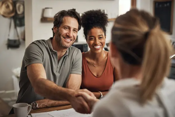 married-couple-doing-handshake-with-lawyer-legal-advisor-attorney-signing-property-agreement-investing-sharing-assets-husband-wife-thanking-after-consulting-with-law-paralegal