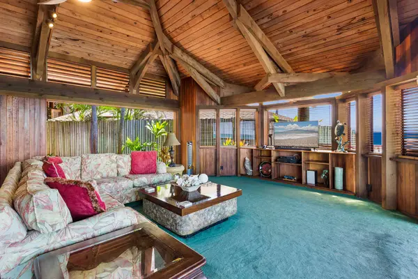 43 Papaua Pl, Lahaina, HI 96761-9151