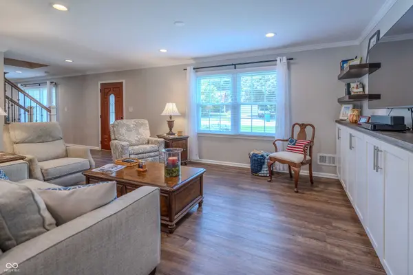 11209 Haverstick RD, Carmel, IN 46033