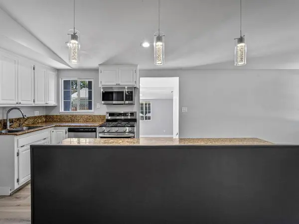 2428 Upham CT, Carmichael, CA 95608