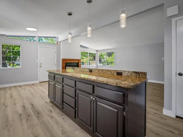 2428 Upham CT, Carmichael, CA 95608