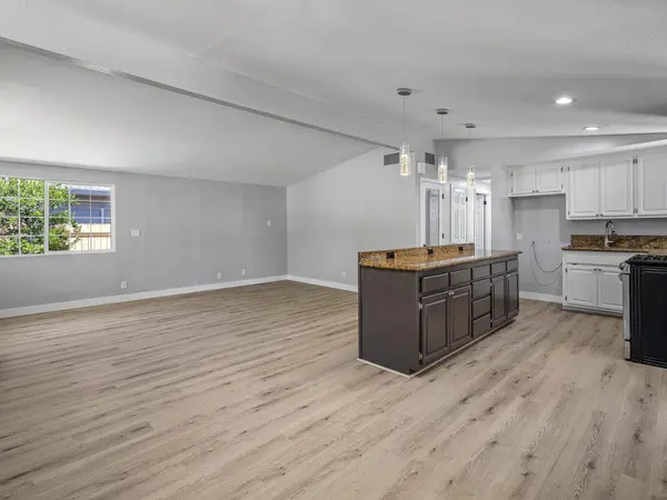 2428 Upham CT, Carmichael, CA 95608