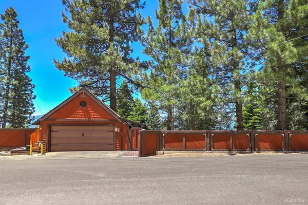 1641 Sherman Way, South Lake Tahoe, CA 96150
