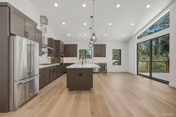 905 Linda Avenue, South Lake Tahoe, CA 96150