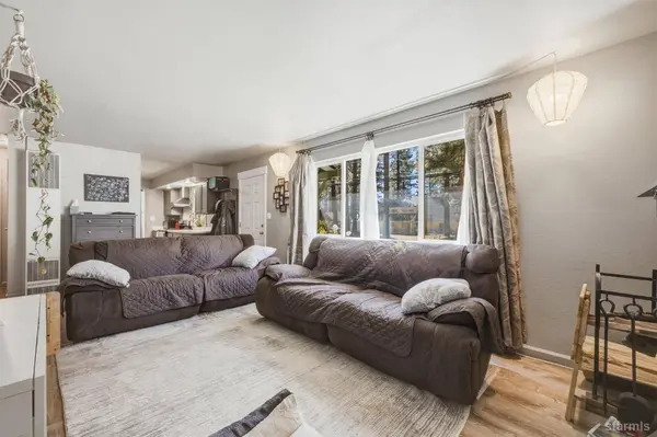 1431 Black Bart Avenue, South Lake Tahoe, CA 96150
