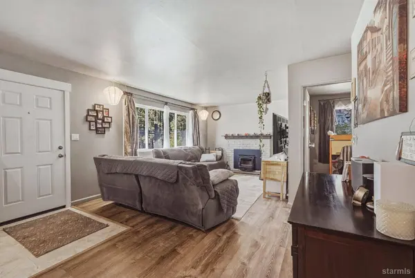 1431 Black Bart Avenue, South Lake Tahoe, CA 96150