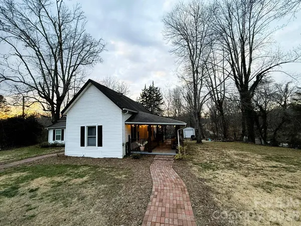 246 Tryon RD, Rutherfordton, NC 28139