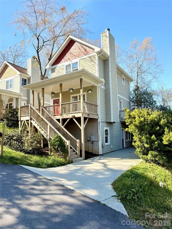 4 Cottage CT, Asheville, NC 28801