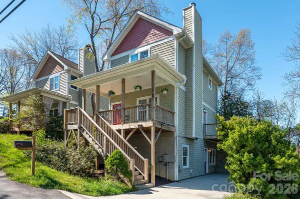 4 & 6 Cottage CT, Asheville, NC 28801