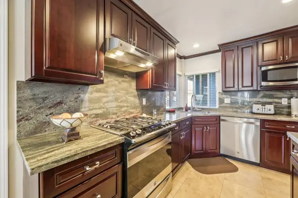 1350 Cherokee DR, Salinas, CA 93906