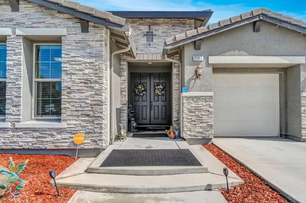 3387 W Kamm AVE, Dinuba, CA 93618