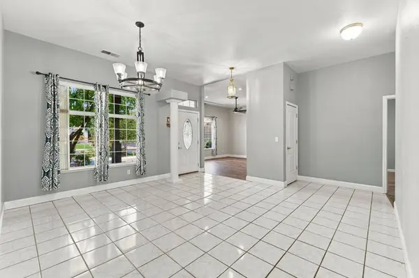 2074 Calimyrna AVE, Clovis, CA 93611