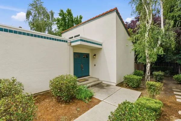 4362 Valley AVE C5, Pleasanton, CA 94566