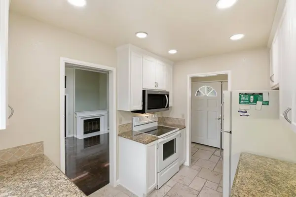 4362 Valley AVE C5, Pleasanton, CA 94566