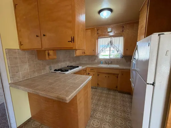 108 N 6th ST, Patterson, CA 95363