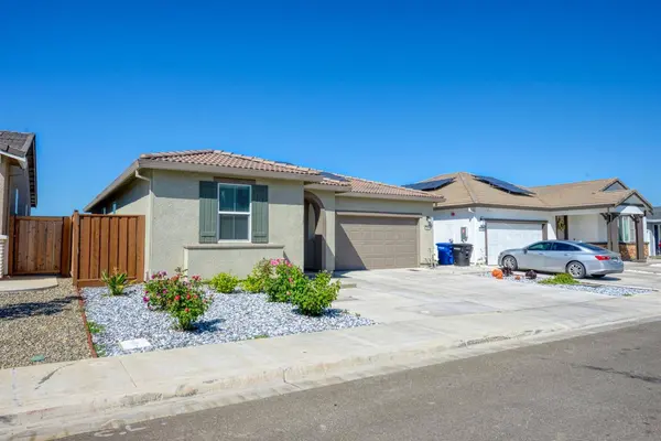 2109 Blossom Ranch, Patterson, CA 95363