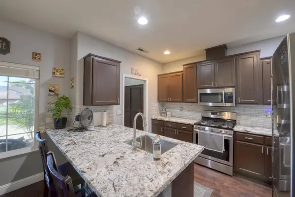 1805 Redwood AVE, Atwater, CA 95301