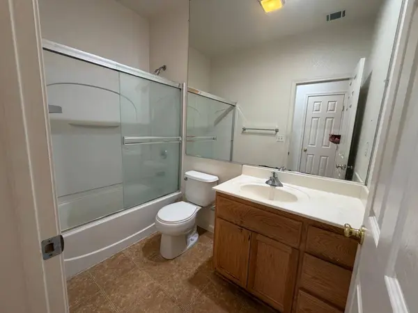 1347 Cliff Swallow DR, Patterson, CA 95363
