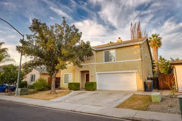 464 Red Robin DR