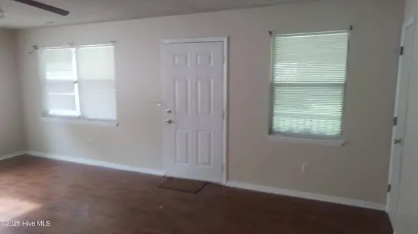 113 Quail Point DR, Hubert, NC 28539