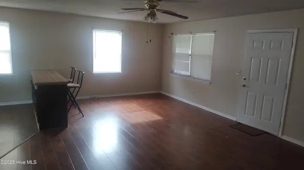 113 Quail Point DR, Hubert, NC 28539