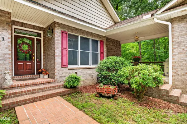 561 Wright Country RD, Ramseur, NC 27316