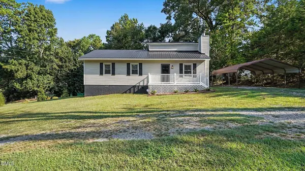 1812 N Chatham AVE, Siler City, NC 27344