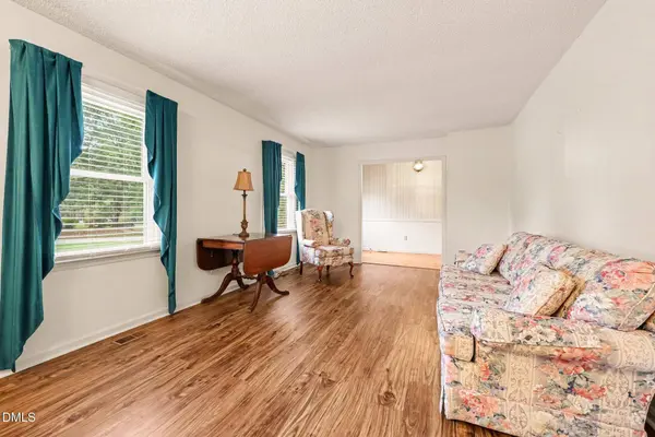 1001 Parkwood DR, Siler City, NC 27344