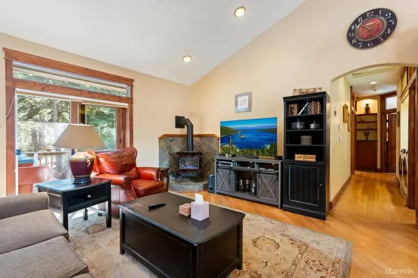 1534 Miztec Street, South Lake Tahoe, CA 96150