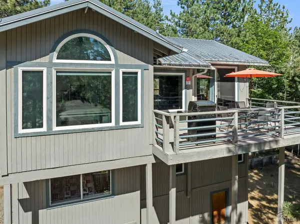 2400 Lupine Trail, South Lake Tahoe, CA 96150
