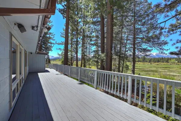 1116 Lindberg Avenue, South Lake Tahoe, CA 96150