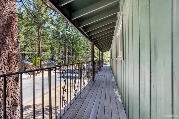 1152 Sonora Avenue, South Lake Tahoe, CA 96150